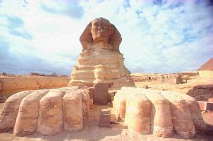  The Grateful Sphinx: Un Enigma di Pietra e Benevolenza nell'Antico Egitto!